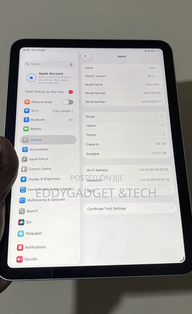 Apple iPad (2025) 128GB Silver - 1