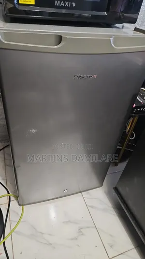 Hisense Firijin Kasa don Siyarwa