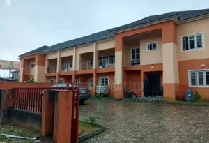 Furnished 5-Bedroom Duplex for Sale a Port Harcourt