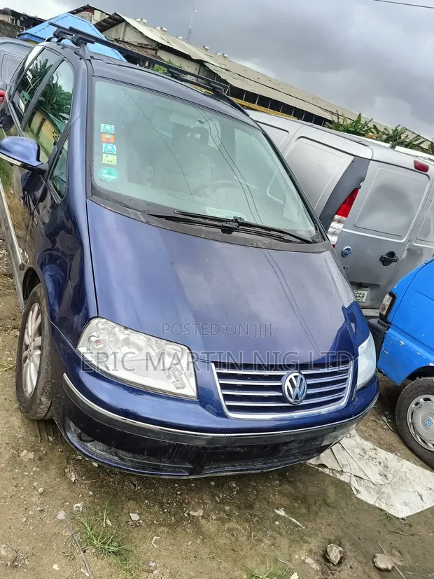 Volkswagen Sharan 2005 Blue - 1