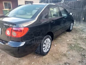 Toyota Corolla 2005 Black