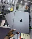 Apple iPad Pro 12.9" (2015) 32GB Grey - 2