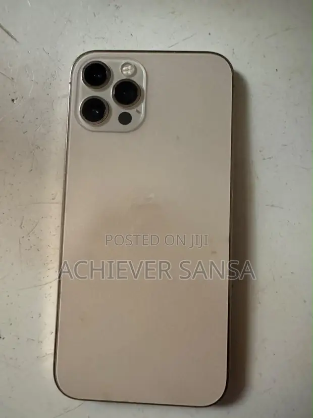 Apple iPhone 12 Pro 128GB Gold - 1