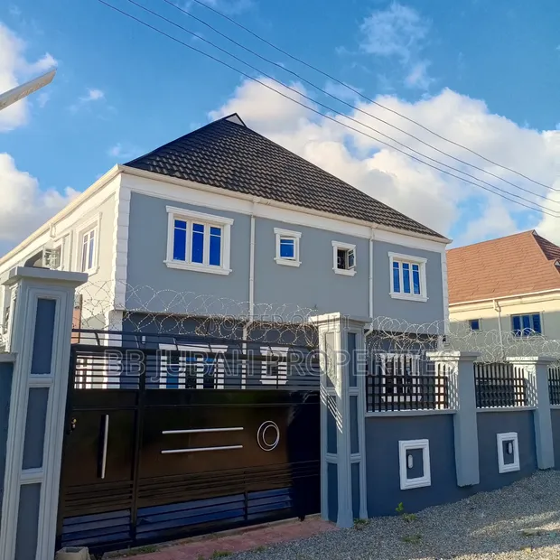 3 Bedroom Block of Flats don haya a Joy Estate Elebu, Oluyole - 1