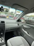 Toyota Corolla LE Sedan 2011 - Launin Azurfa - 5