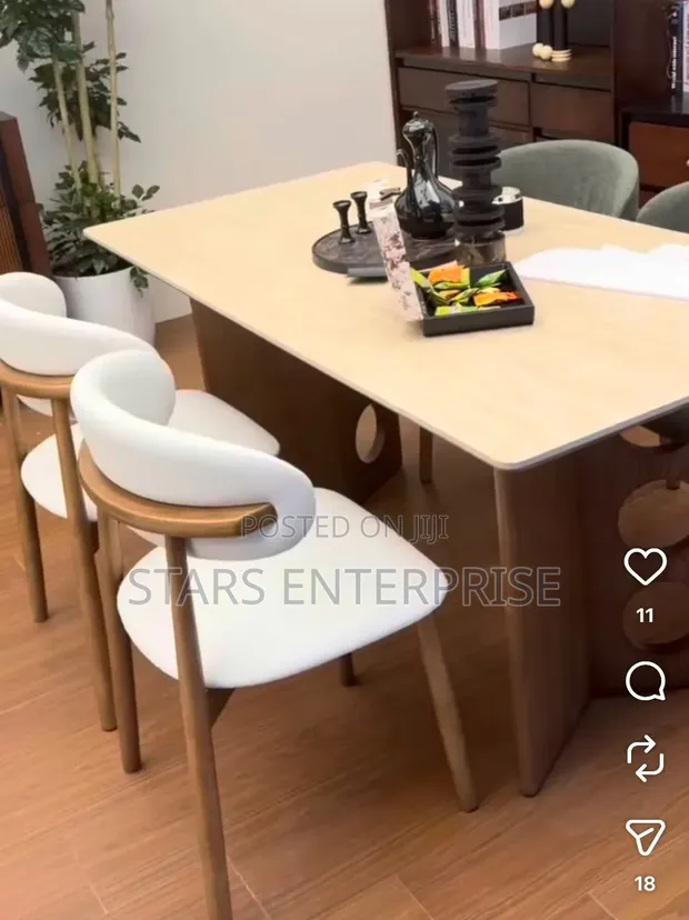 Home Interiors Dining Chair / Modern Restaurant Chair - 1
