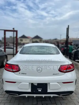 2017 Mercedes-Benz C300 Base 4Matic Coupe AWD