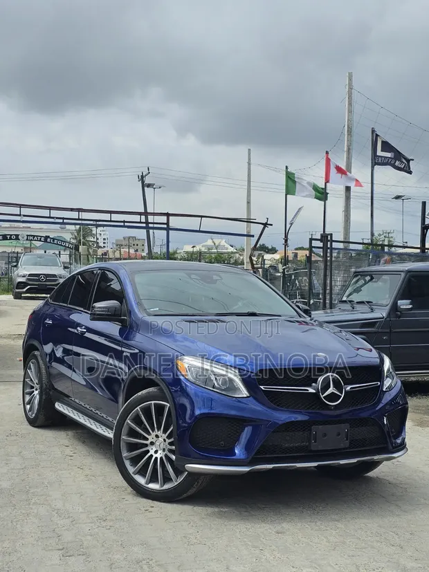 Mercedes-Benz GLE-Class AMG GLE 43 4MATIC 2017 Blue - 1
