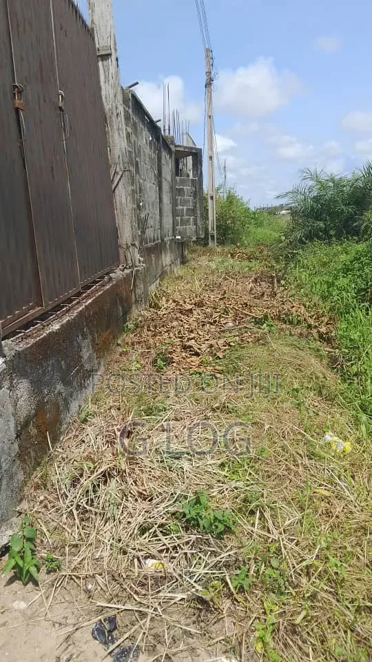 Filin Ƙasa 658sqm a Yankin Bogije Mai Gine-gine - 1