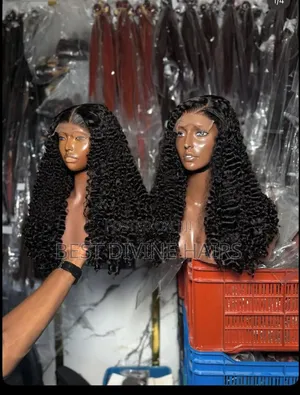 24" 5x5 SDD Quality Pixie Curls - Natural Colour