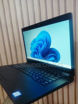 Dell Latitude 7490 Laptop - Intel Core i5, 256GB SSD