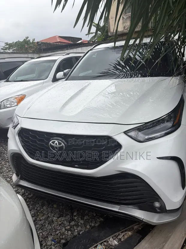 2022 Toyota Highlander XSE - 1