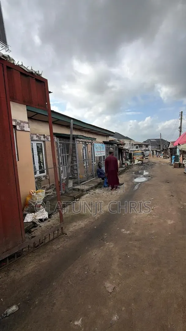 10-Bedroom Block of Flats for Sale, Alimosho - 1