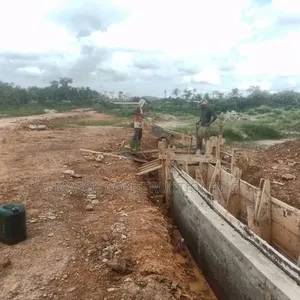 Aikin Magudanar Ruwa na Compound da Driveway