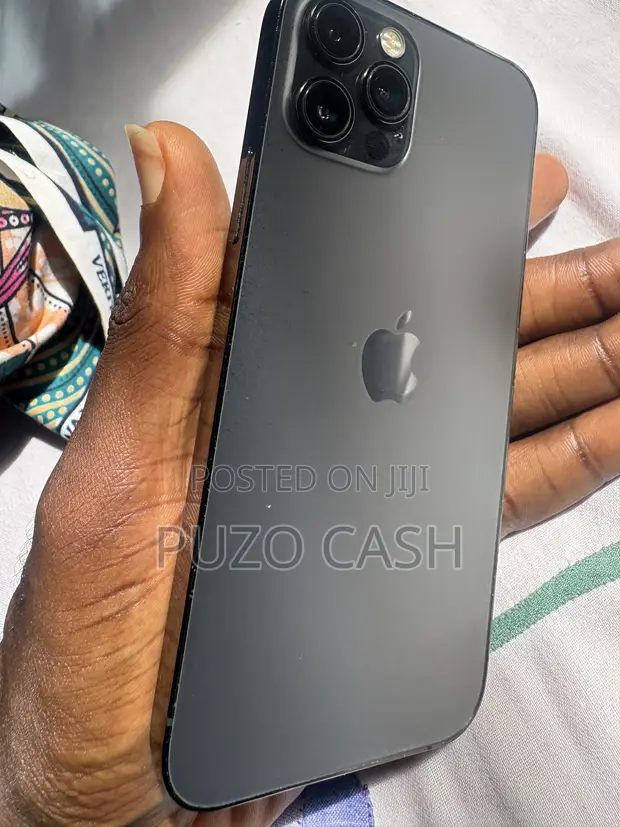 Apple iPhone 12 Pro 128GB Graphite - 1