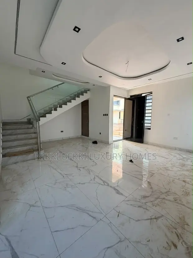 4 Bedroom Duplex in Luxury Estate, Ogba GRA for Sale - 1