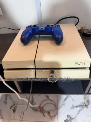 PS4 Console Mai Amfani Da Wasanni 5 Da Hannun Wuta Daya