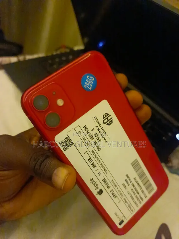 Apple iPhone 11 256GB Red - 1