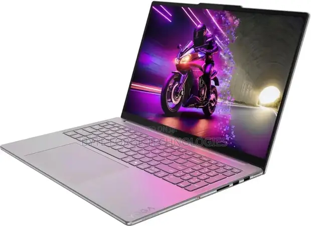 New Lenovo Yoga Pro 9i Aura Edition 32GB Intel Core Ultra 9 - 1