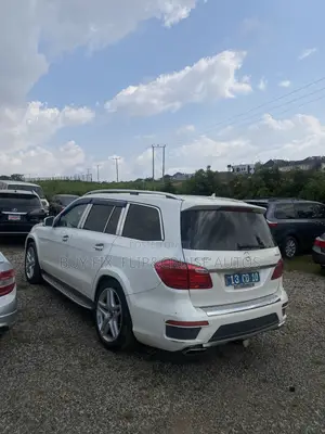 Mercedes-Benz GL-Class GL550 4MATIC SUV AWD 2014