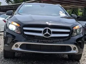 Mercedes-Benz GLA250 4Matic 2016 Black