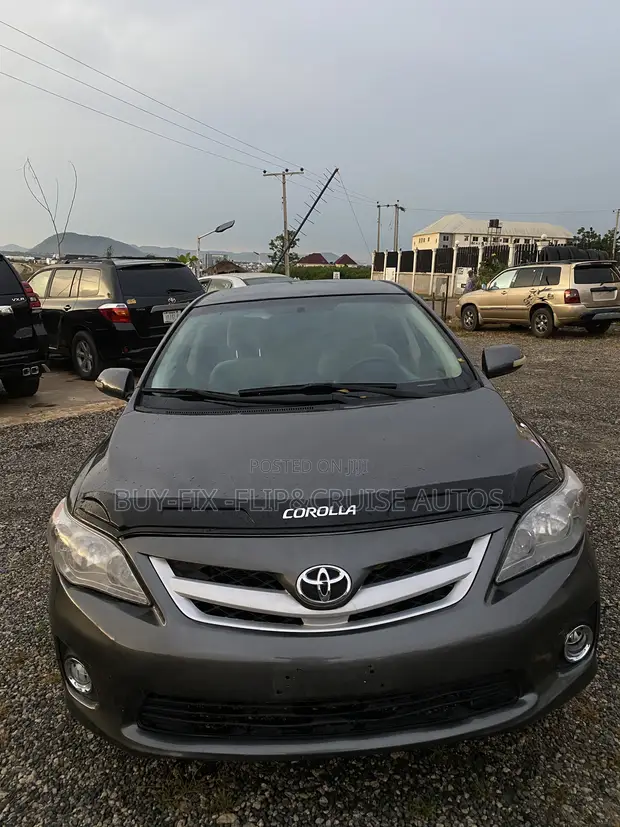 2013 Toyota Corolla LE Sedan - 1