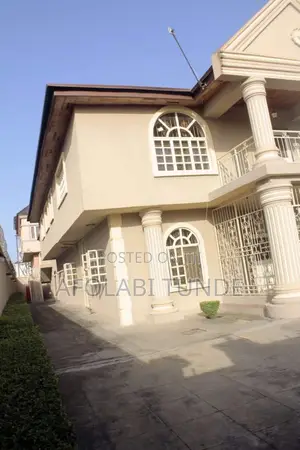 7-Bedroom Apartment with 3-Bedroom BQ for Sale, Ikota
