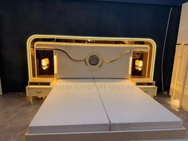 Luxurious Turkish Queen Bed Set tare da Wardrobe & Dressing Mirror - 1