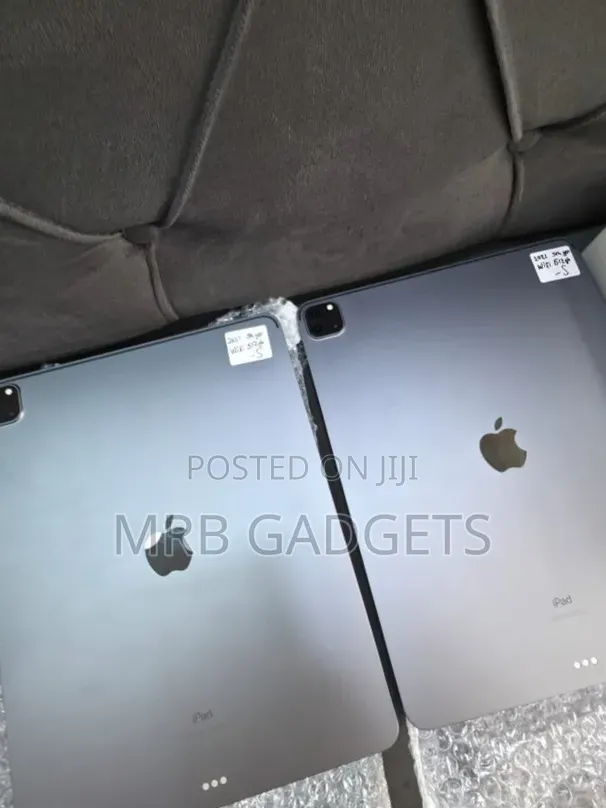 Apple iPad Pro 12.9-inch (2021) 512GB Silver - 1