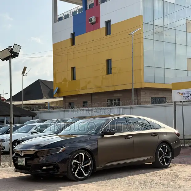 2018 Honda Accord Sport 2.0T Brown - 1