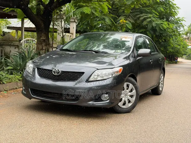 2010 Toyota Corolla LE - Kai Tsaye Daga Belgium - 1