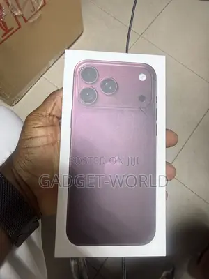 New Apple iPhone 18 Pro Max 256GB Purple