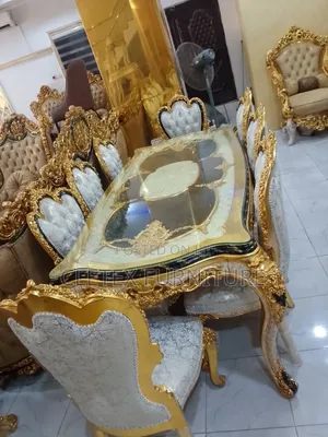 Home Interiors 8-Seater Dining Set