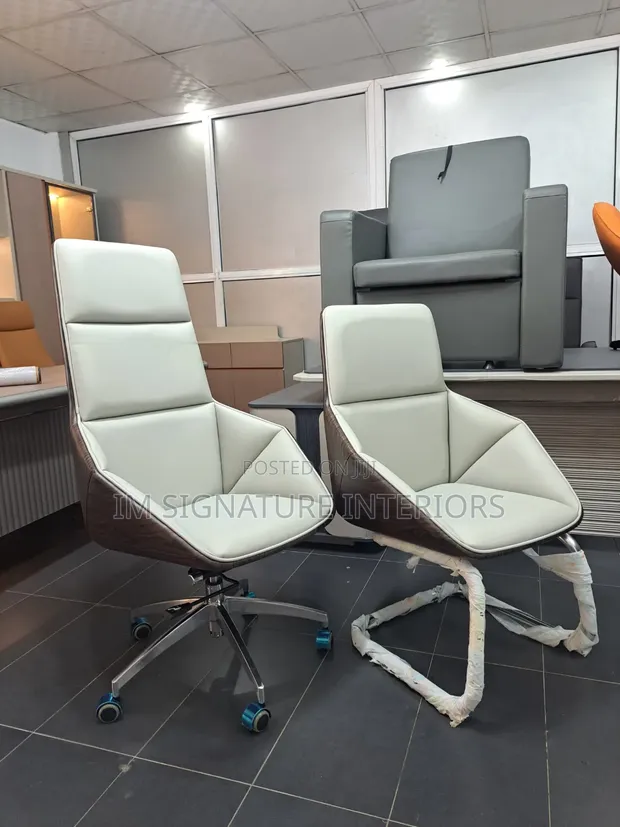 Boss Office Products Executive Office Chair - Brown Leather - 1