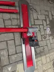 Heavy-Duty Battery Concrete Vibrating Screed - 2