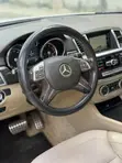 Mercedes-Benz ML400 4MATIC SUV 2015 - 3