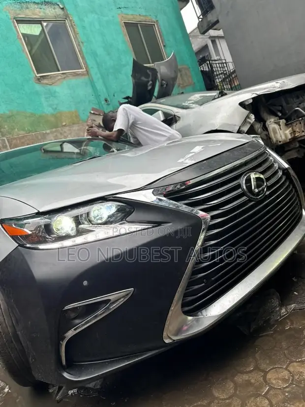 2014 Lexus ES350 Kayi zuwa 2018 Model - 1