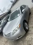 2008 Toyota Camry XLE Sedan - Launin Azurfa - 2