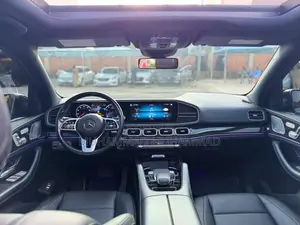 Mercedes-Benz GLE-Class 2021