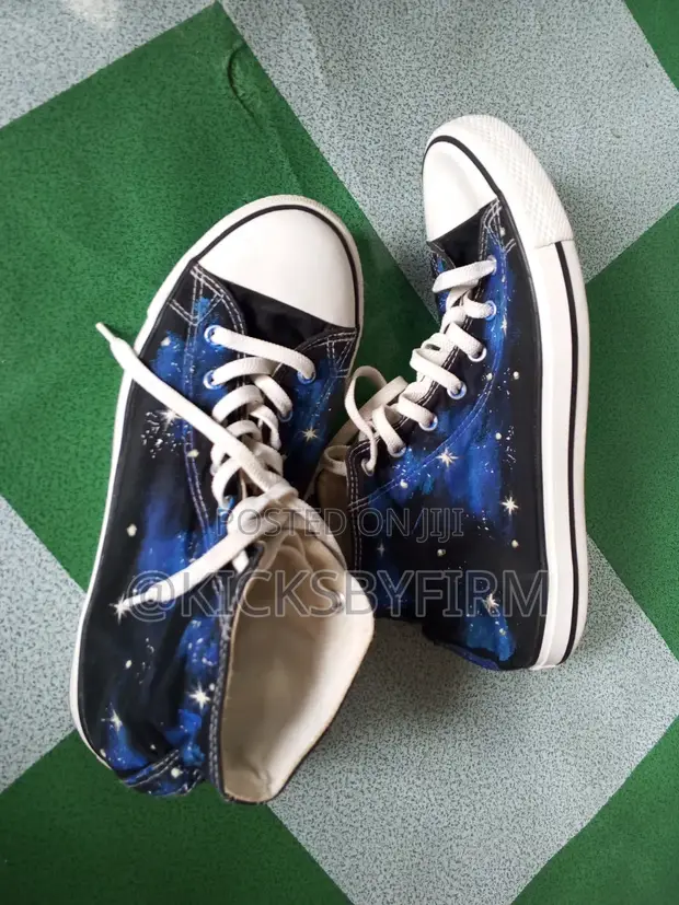 Warrior Sneakers - Used Men's Casual Lace-Up - 1