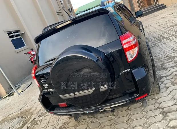 Toyota RAV4 2.5 SUV 2012 Baki - 1