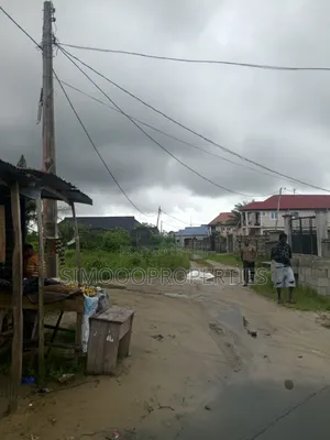 Karamar Kasar Kasa Mai Kwarewa Don Siyarwa A Igando Oloja