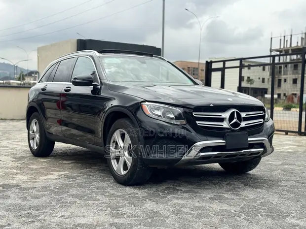 Mercedes-Benz GLC-Class 2016 Black - 1