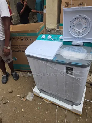 11kg Hisense Washing Machine - Brand New