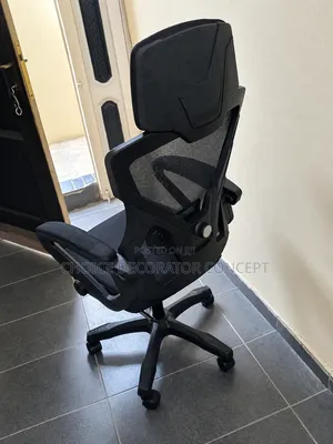 Ergonomic Mesh Office Chair with Headrest & Footrest