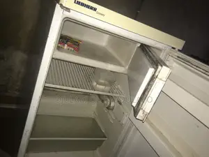 Fridge ɗin Better Homes & Gardens da aka yi amfani da shi - Sabon watanni 3