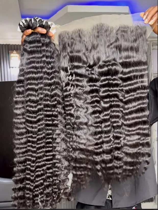 Gashin Nuella na Alatu: 24" Deep Wave Wig tare da Cikakken Frontal - 1