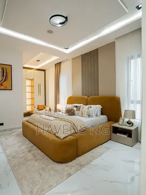 Luxury 5-Bedroom Duplex with Private Pool & Cinema