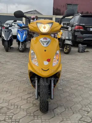 Kymco 2018 Scooter - Kai Tsaye Daga Belgium