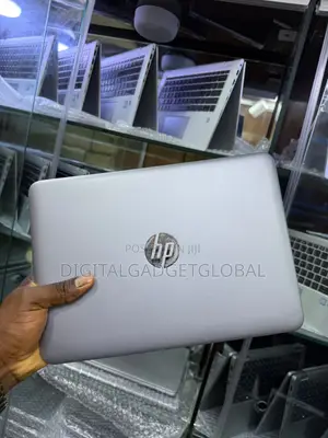HP EliteBook 820 G3 Laptop - Core i5, 8GB RAM, 256GB SSD